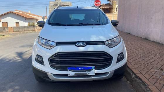 FORD ECOSPORT 1.6 FREESTYLE 16V FLEX 4P MANUAL FORD ECOSPORT 1.6 FREESTYLE 16V FLEX 4P MANUAL